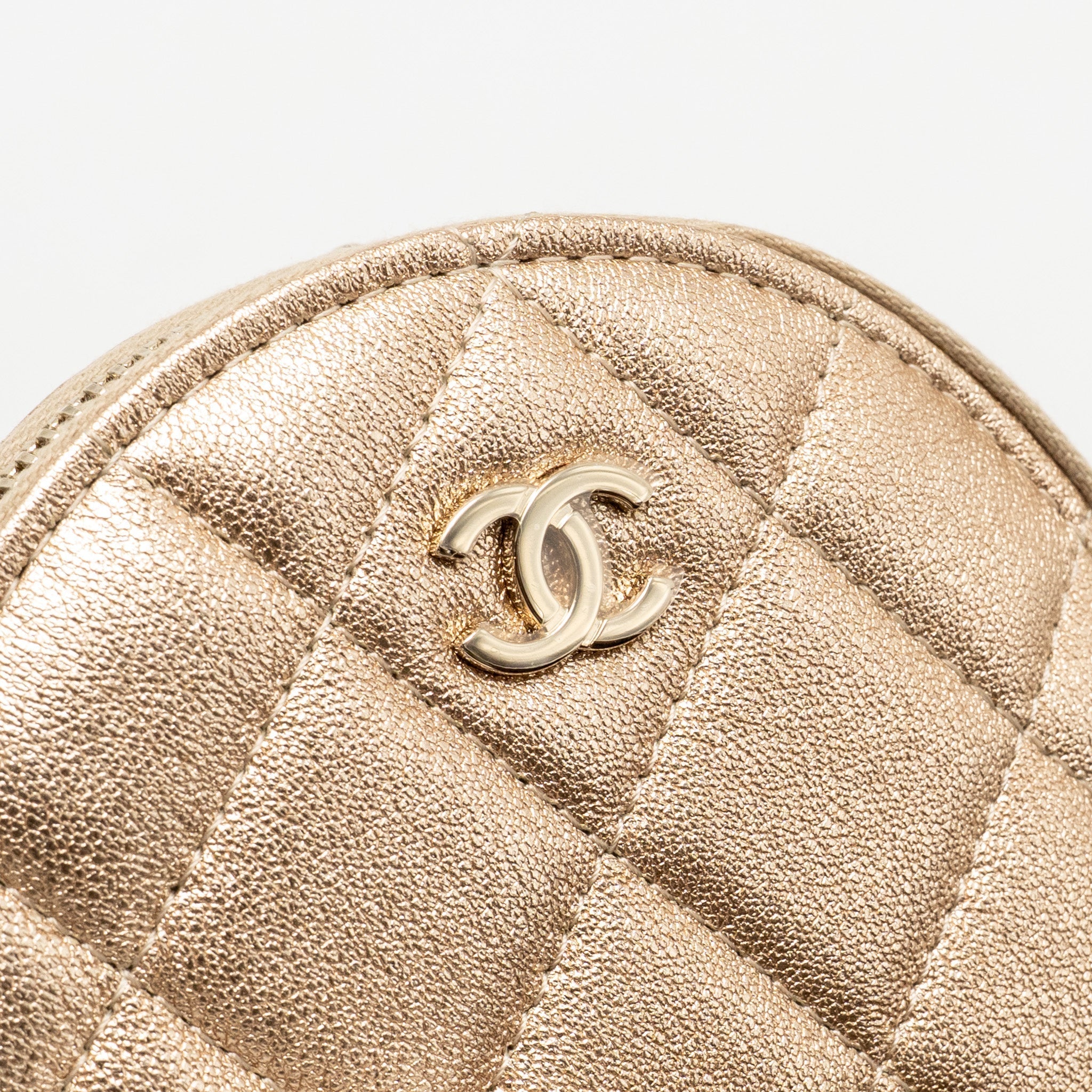 CHANEL ROUND CLIP ON PURSE DUO BAG CHARM QUILTED LAMBSKIN METALLIC GOLD LGHW(MICROCHIP)