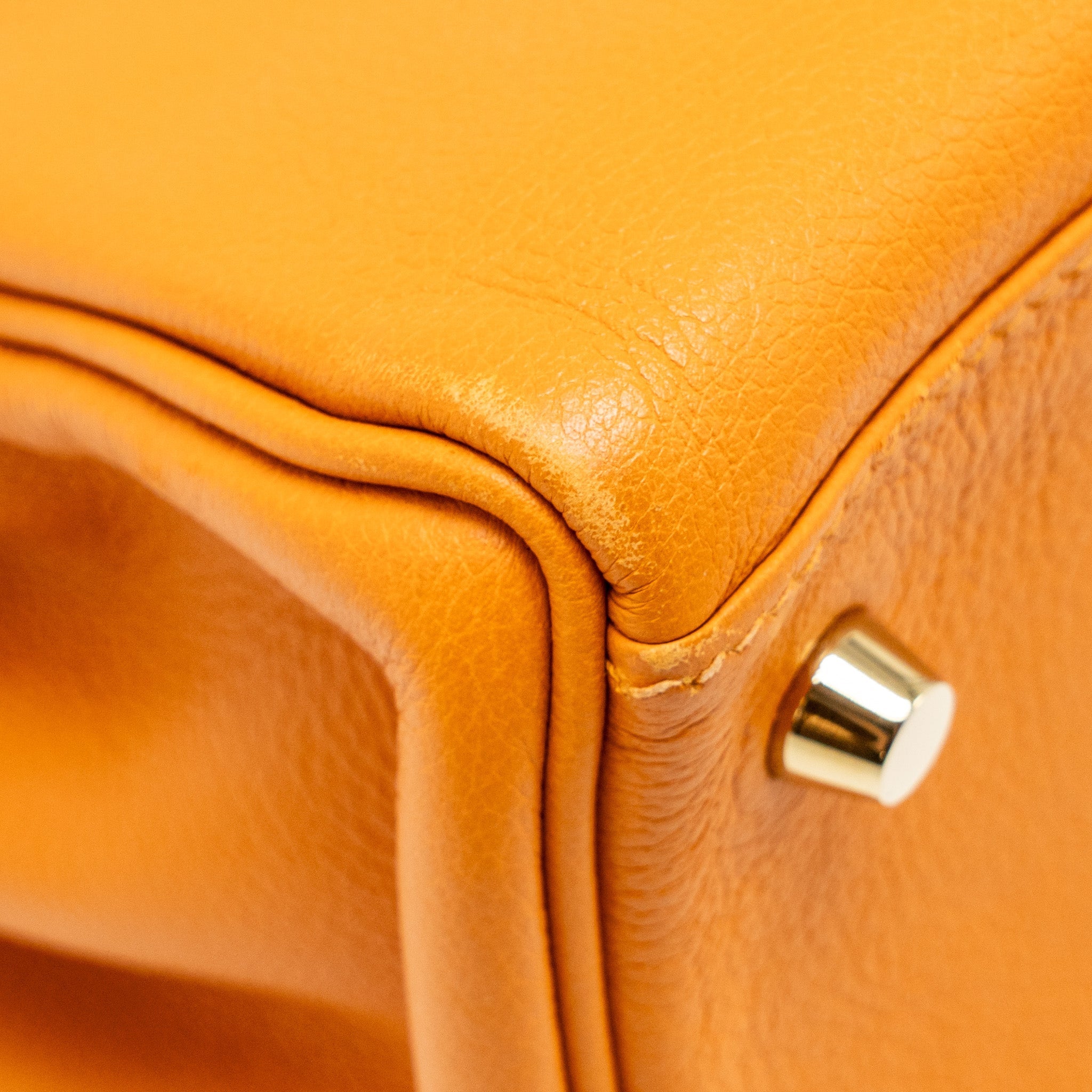 HERMES KELLY 28 EVECOLOR APRICOT GHW