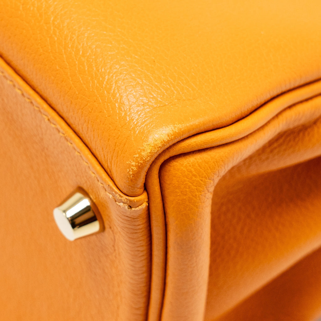 HERMES KELLY 28 EVECOLOR APRICOT GHW