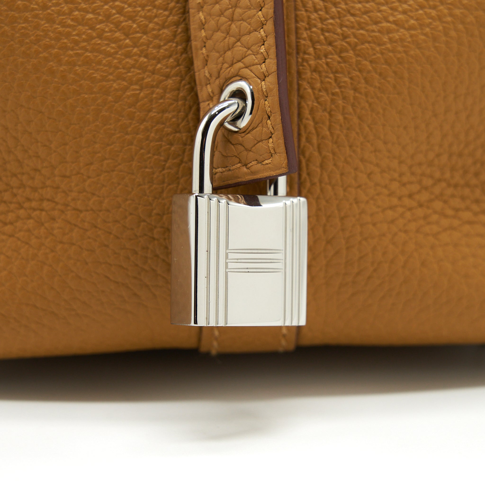 HERMES PICOTIN 18 LOCK BAG TAURILLON MAURICE SESAME SHW