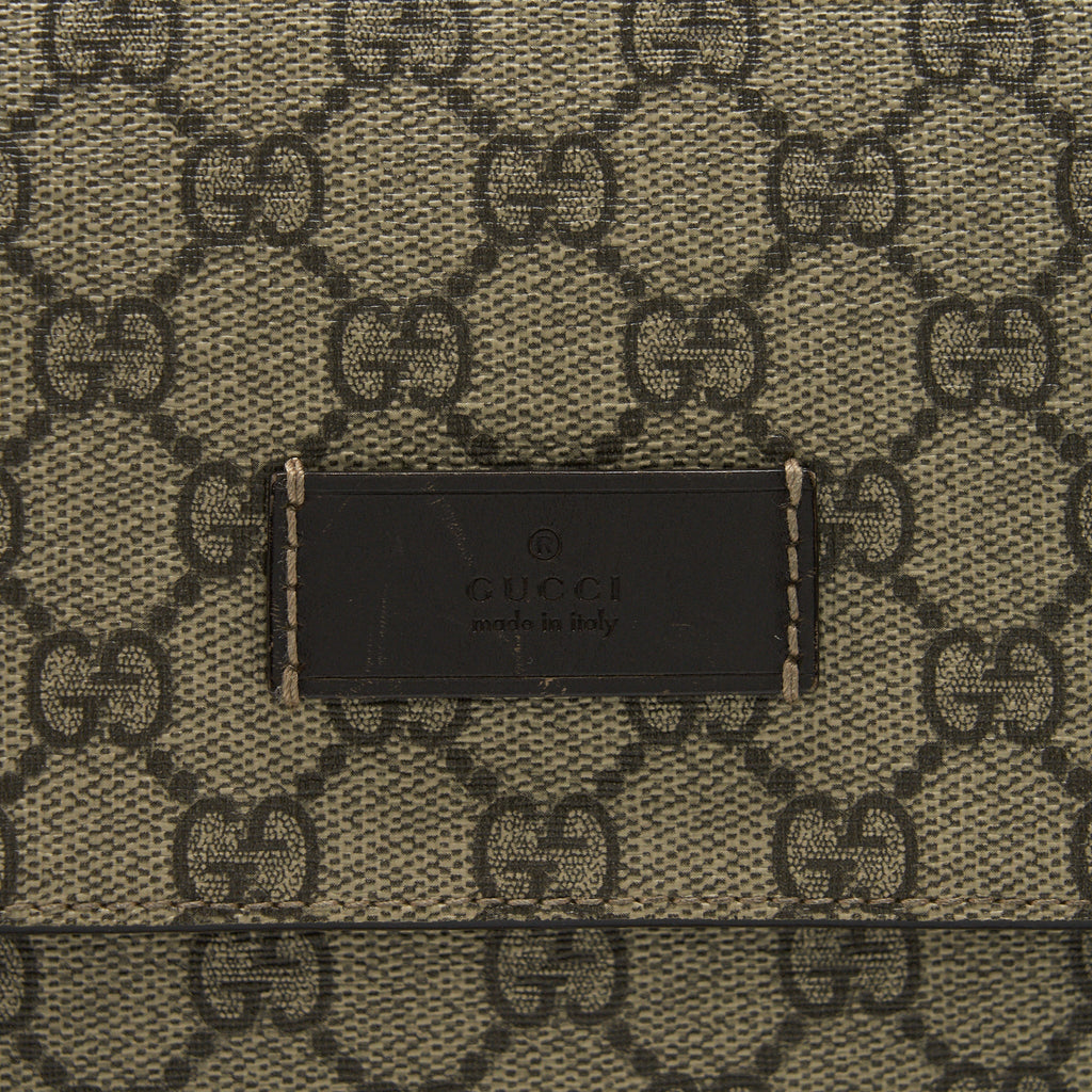 GUCCI GG SUPREME CANVAS DIAPER BAG