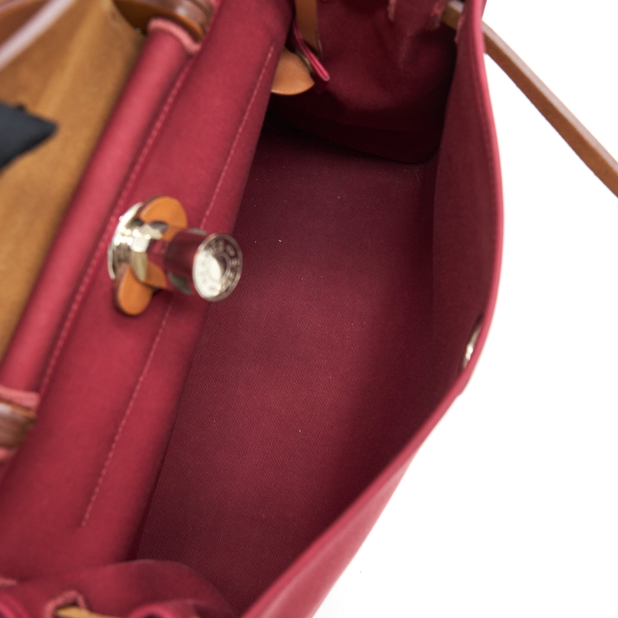HERMES HERBAG ZIP 31 TOILE RUBIS/FAUVE SHW