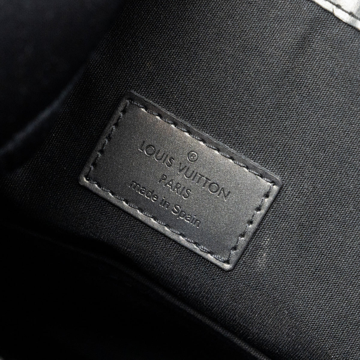 LOUIS VUITTON MESSENGER SHOULDER BAG LEATHER DARK GREY SHW