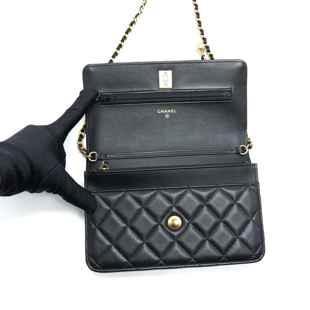 CHANEL 22C PEARL CRUSH WALLET ON CHAIN BLACK GHW (MICROCHIP)