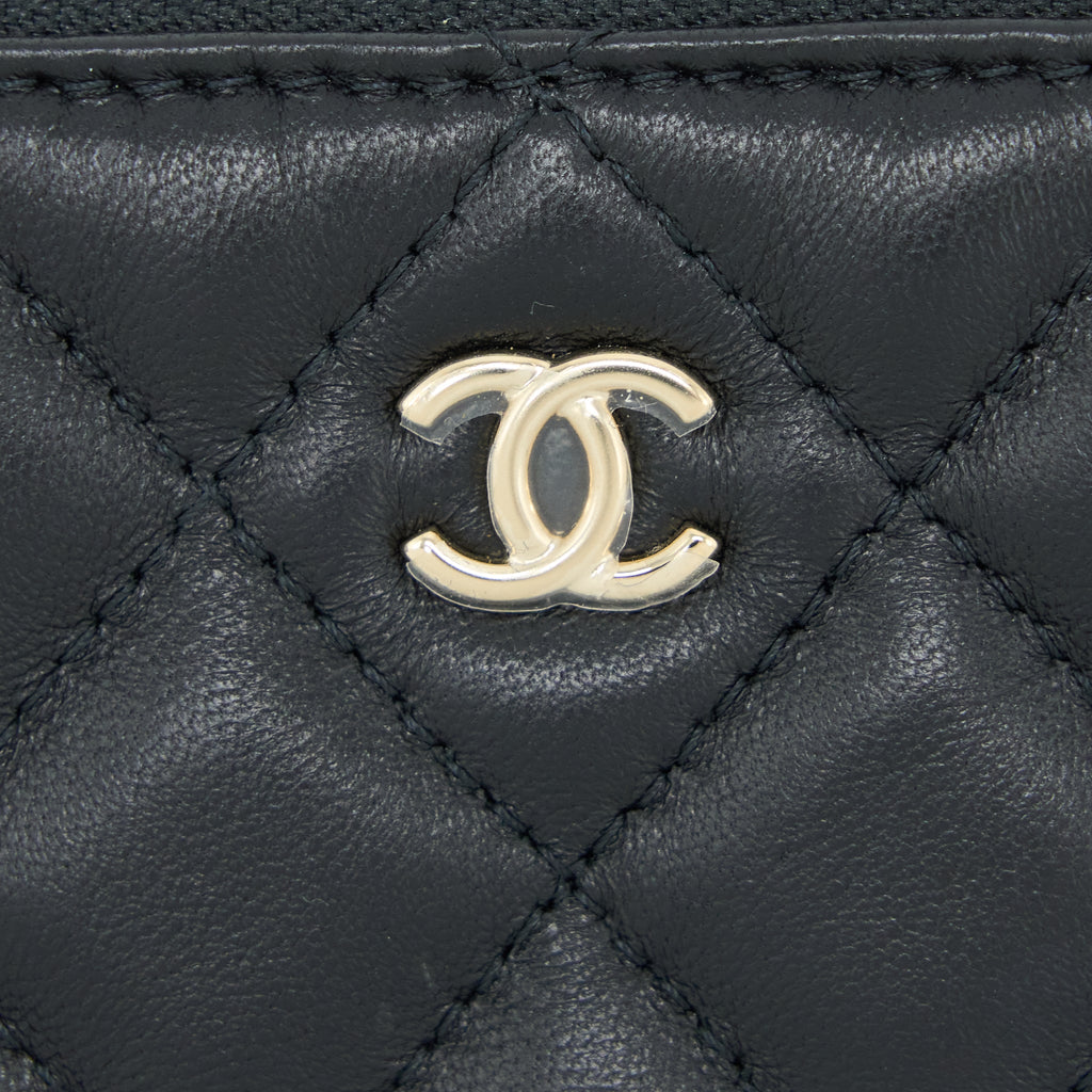 CHANEL 21S MINI POUCH LIMITED EDITION LAMBSKIN BLACK LGHW
