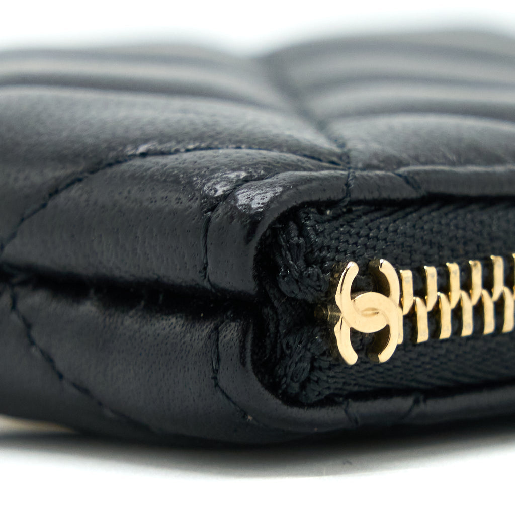 CHANEL 21S MINI POUCH LIMITED EDITION LAMBSKIN BLACK LGHW