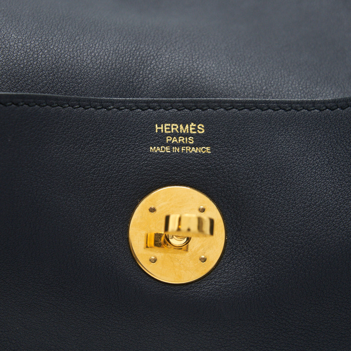 HERMES LINDY 26 SWIFT NAVY AND ORANGE GHW