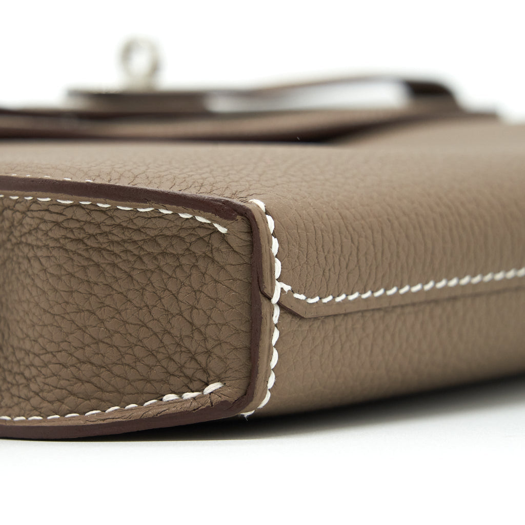 Hermes Pochette Kelly Depeches 25 Togo Etoupe SHW