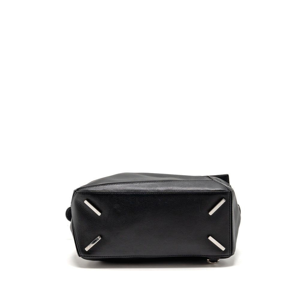 Loewe Medium Puzzle Bag Calfskin Black SHW