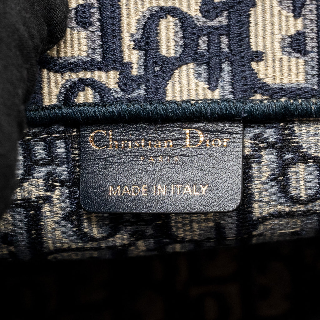 DIOR MEDIUM BOOK TOTE OBLIQUE EMBROIDERY ECRU/BLUE
