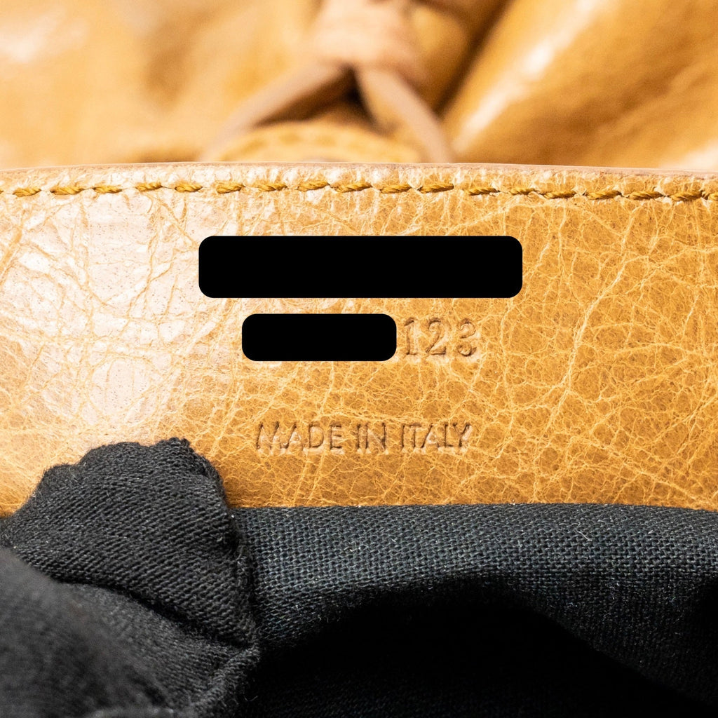 BALENCIAGA CLASSIC CITY BAG AGED CALFSKIN DARK BEIGE SHW