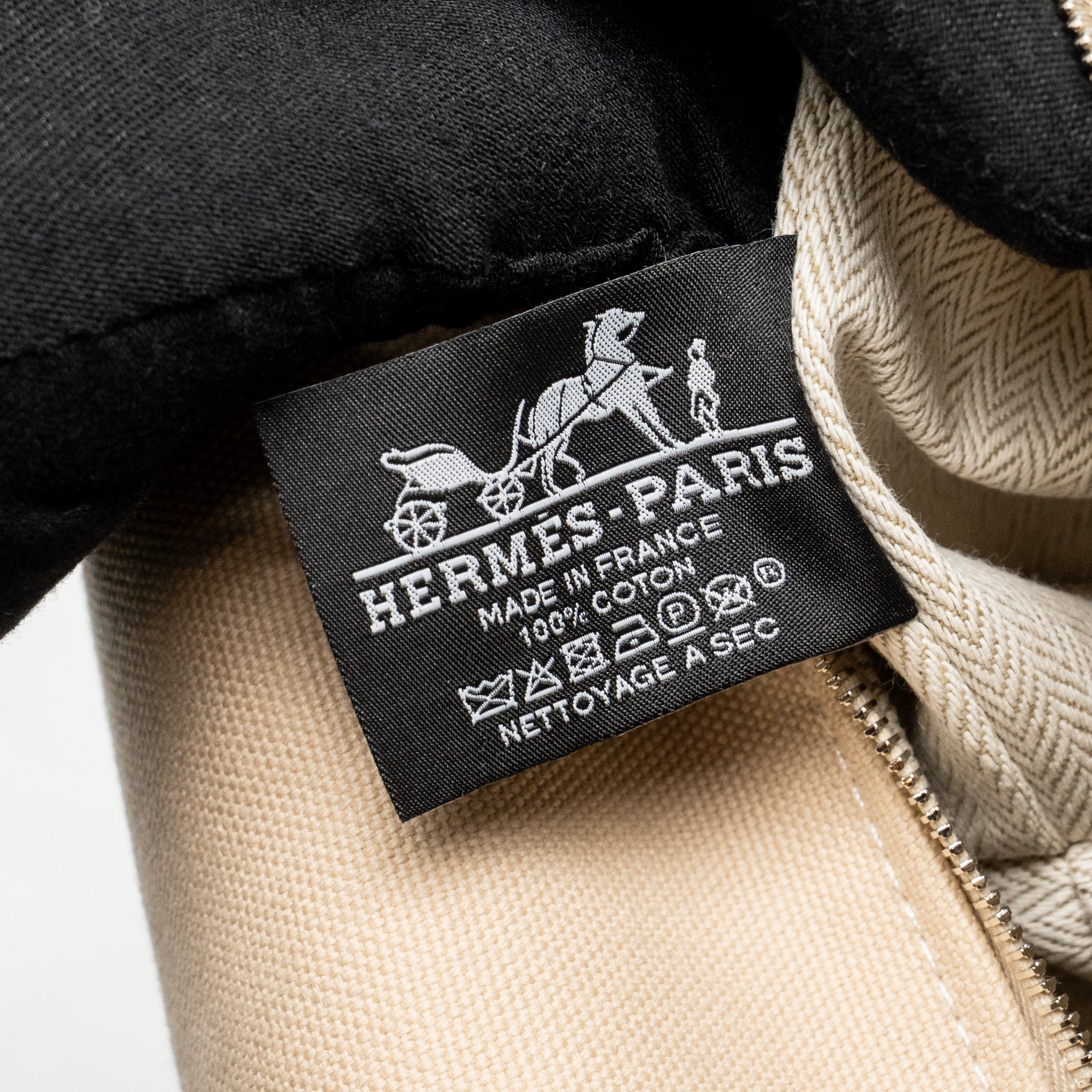 HERMES TROUSSE DE TOILETTE BRIDE A BRAC PM BEIGE SHW