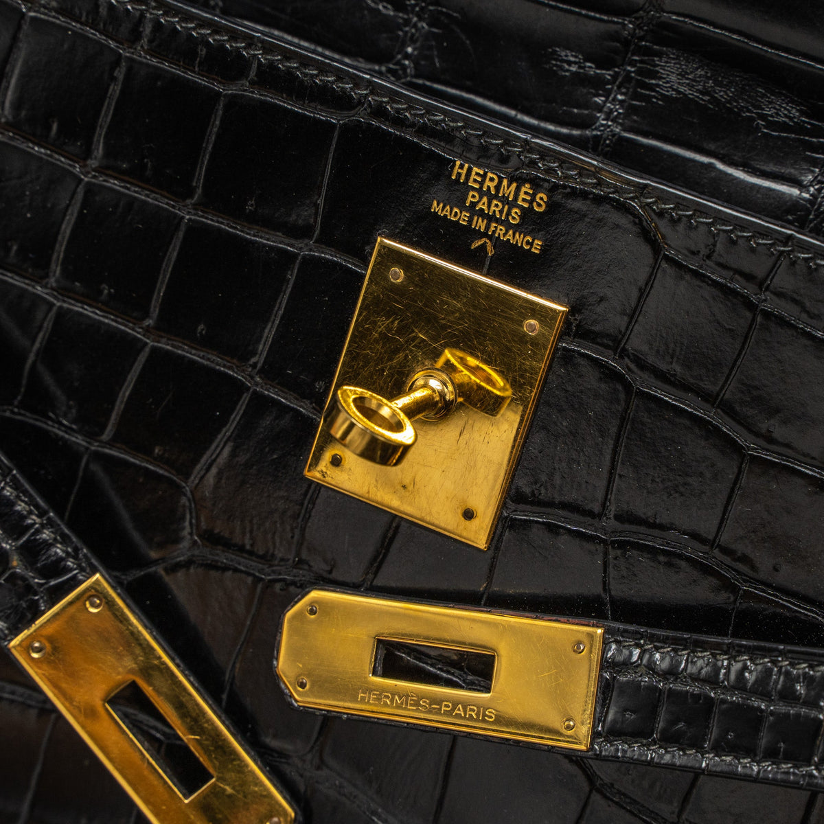Hermes Kelly 32 Shiny Crocodile Porosus Black GHW Stamp Circle Q