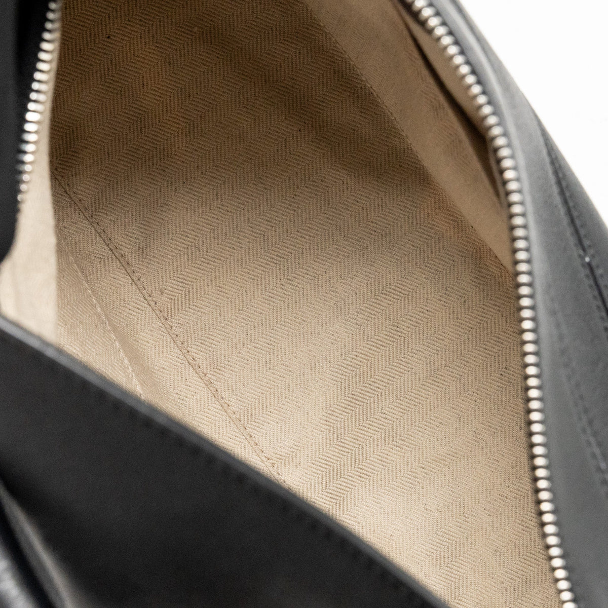 Loewe Medium Puzzle Bag Calfskin Black SHW