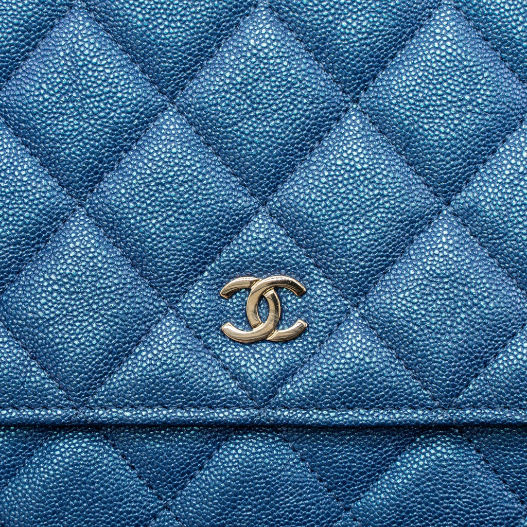 CHANEL CLASSIC WALLET ON CHAIN CAVIAR IRIDESCENT BLUE LGHW