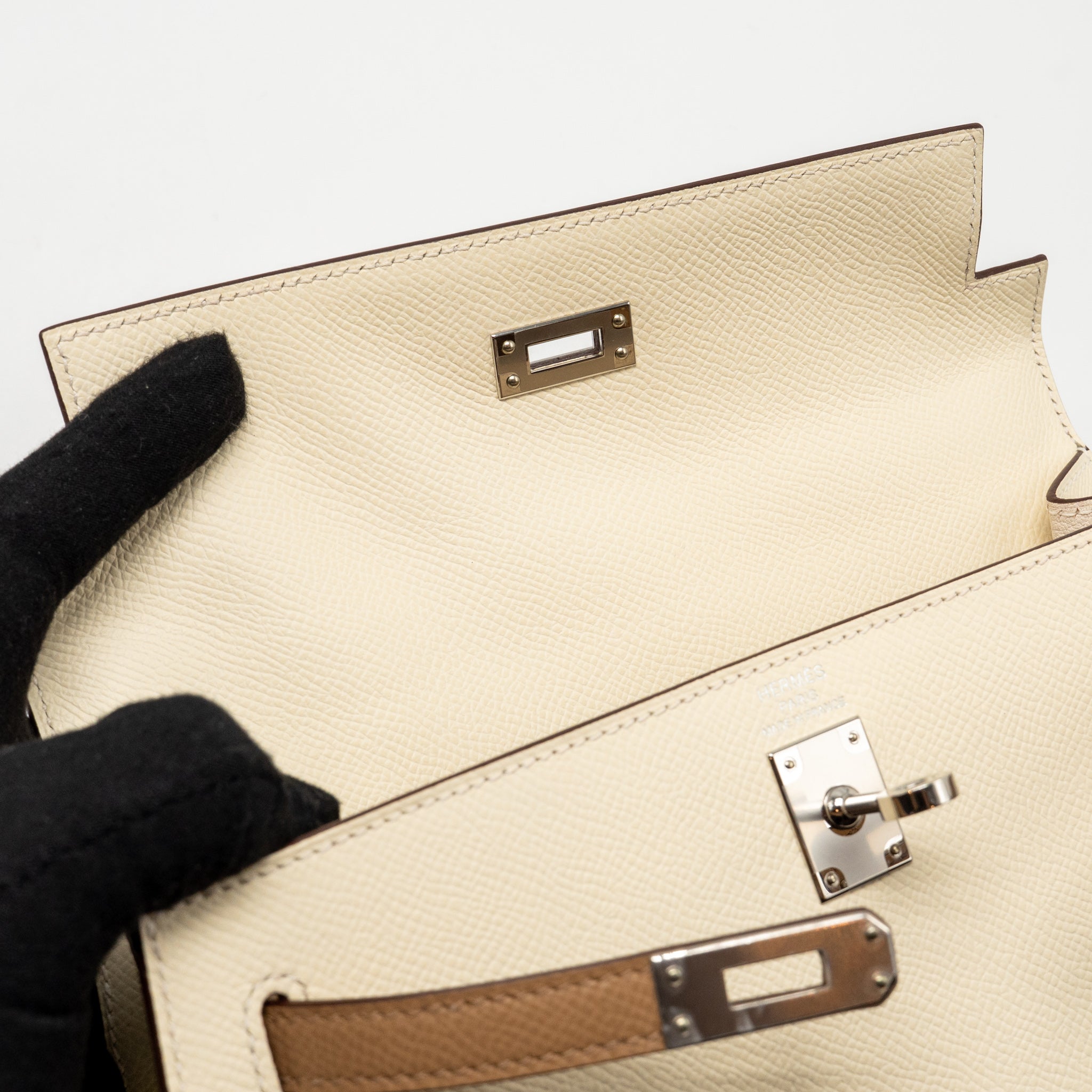 HERMES KELLY 25 EPSOM NATA/CHAI/GRIS MEYER SHW