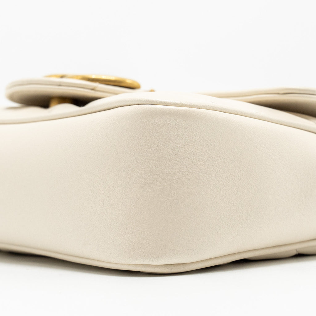 GUCCI GG MARMONT SUPER MINI CALFSKIN WHITE GHW