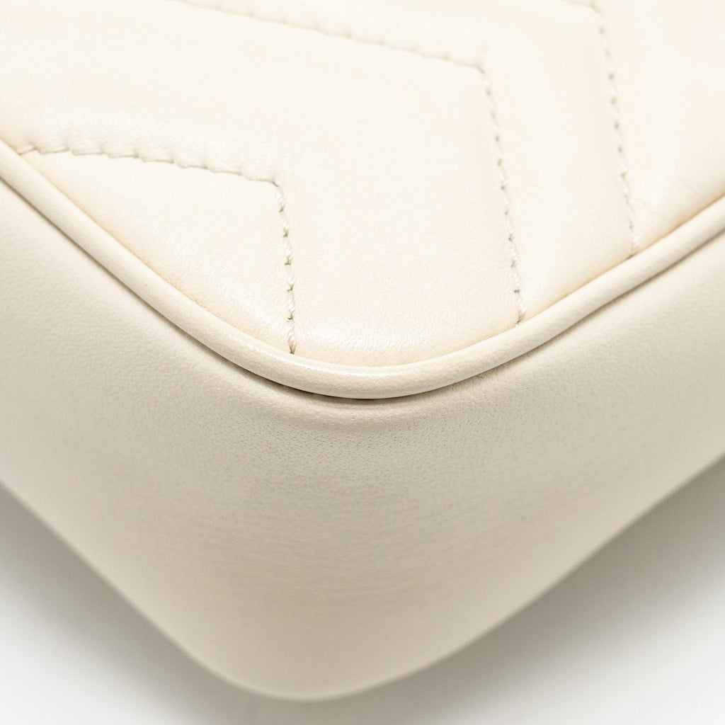 GUCCI GG MARMONT SUPER MINI CALFSKIN WHITE GHW