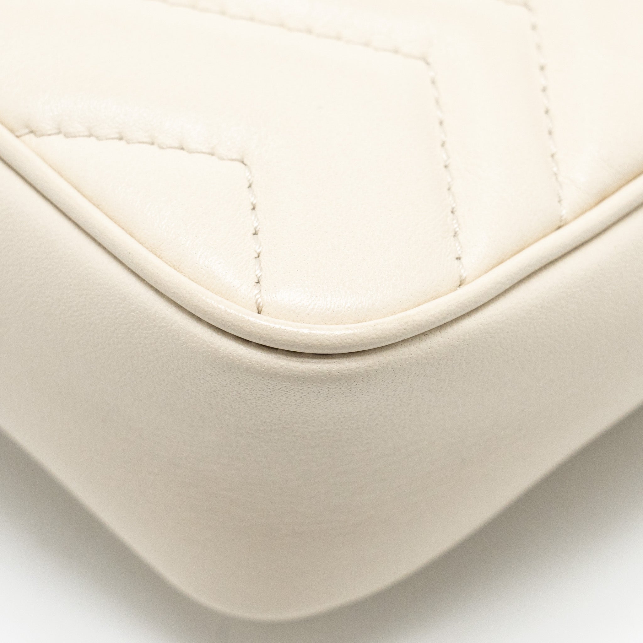GUCCI GG MARMONT SUPER MINI CALFSKIN WHITE GHW