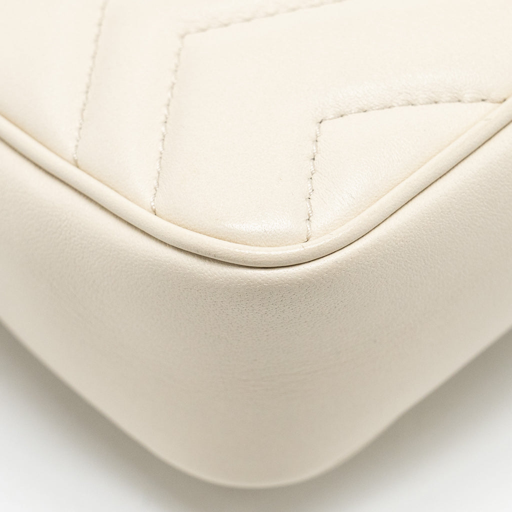 GUCCI GG MARMONT SUPER MINI CALFSKIN WHITE GHW