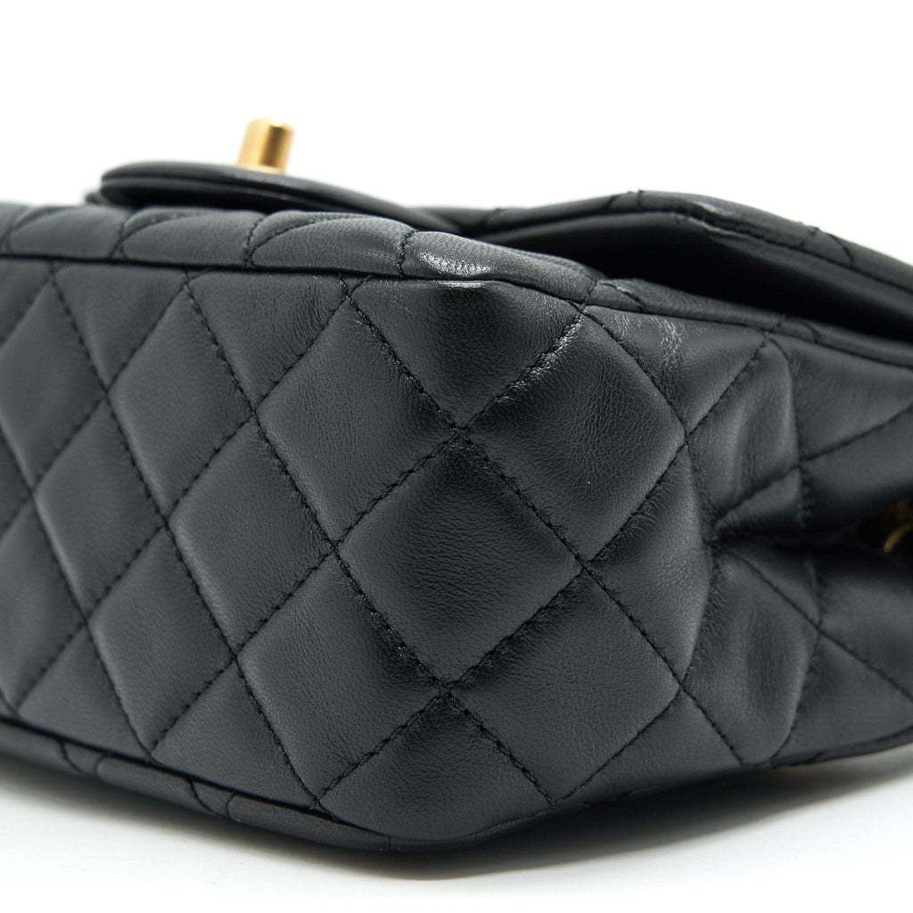 CHANEL 22C PEARL CRUSH MINI SQUARE FLAP BAG BLACK LAMBSKIN GHW (MICROCHIP)