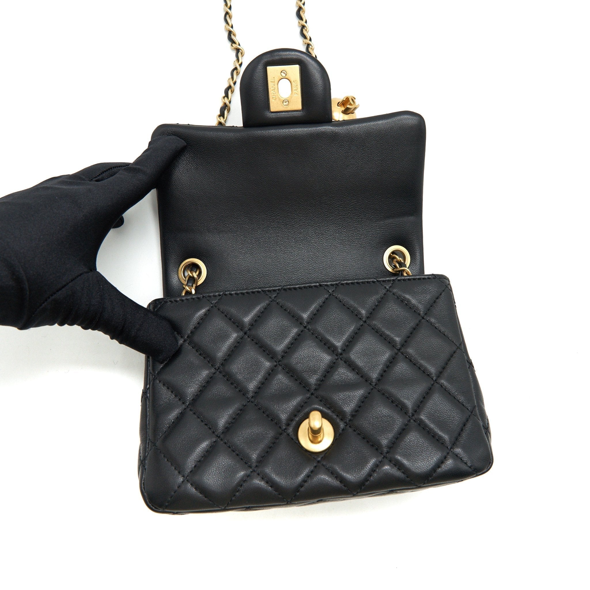CHANEL 22C PEARL CRUSH MINI SQUARE FLAP BAG BLACK LAMBSKIN GHW (MICROCHIP)