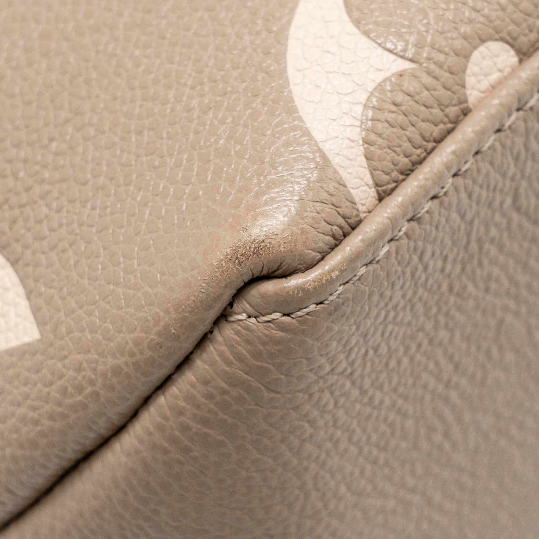 LOUIS VUITTON PETIT PALAIS BAG BICOLOUR MONOGRAM EMPREINTE LEATHER TOURTERELLE/CREME GHW