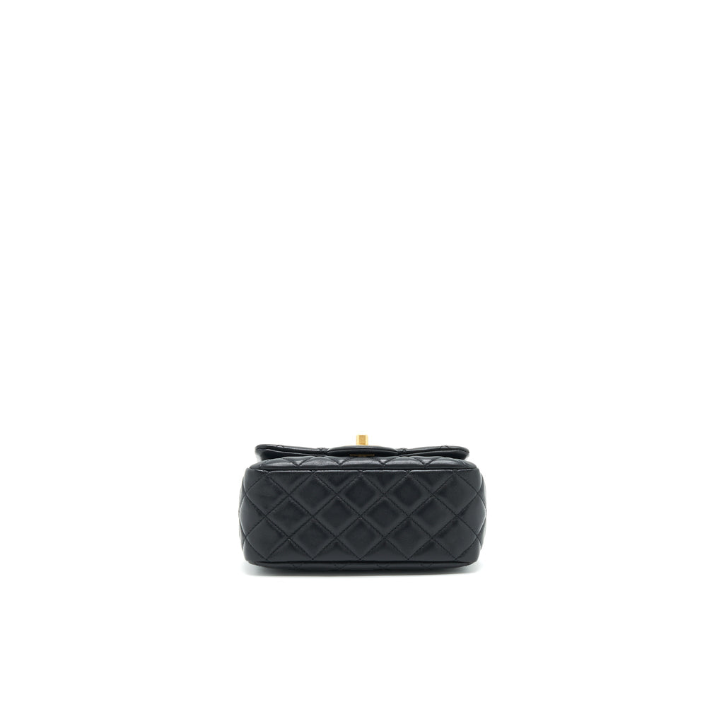 CHANEL 21B PEARL CRUSH SQUARE MINI FLAP BAG BLACK GHW (NEW VERSION WITH MICROCHIP)