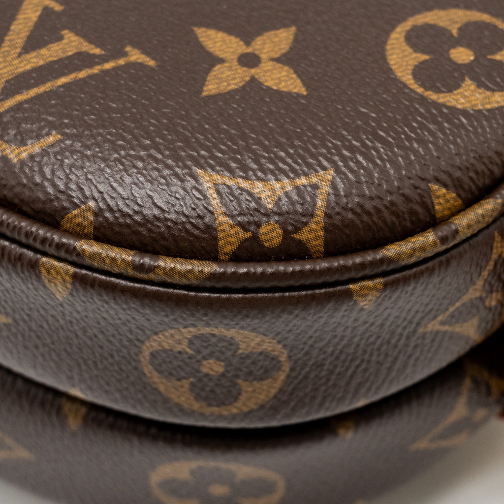 LOUIS VUITTON SAUMUR BB MONOGRAM CANVAS GHW