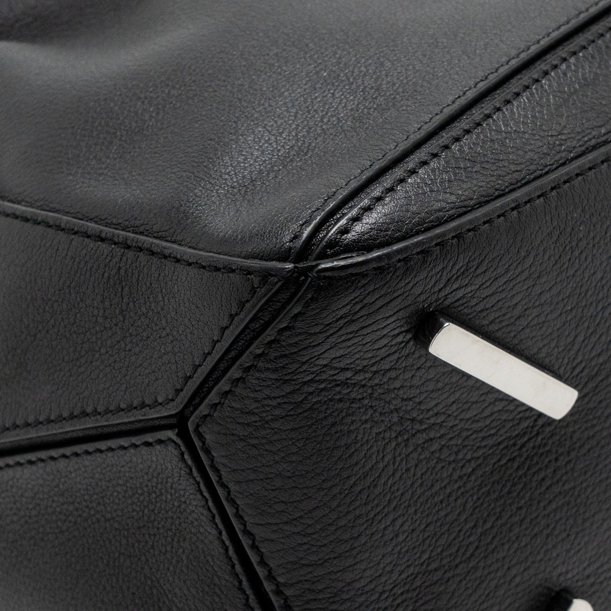 Loewe Medium Puzzle Bag Calfskin Black SHW