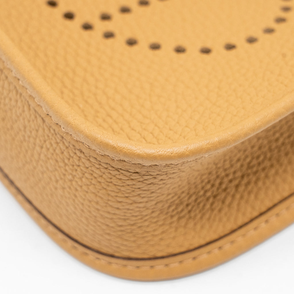 HERMES MINI EVELYNE CLEMENCE BISCUIT GHW