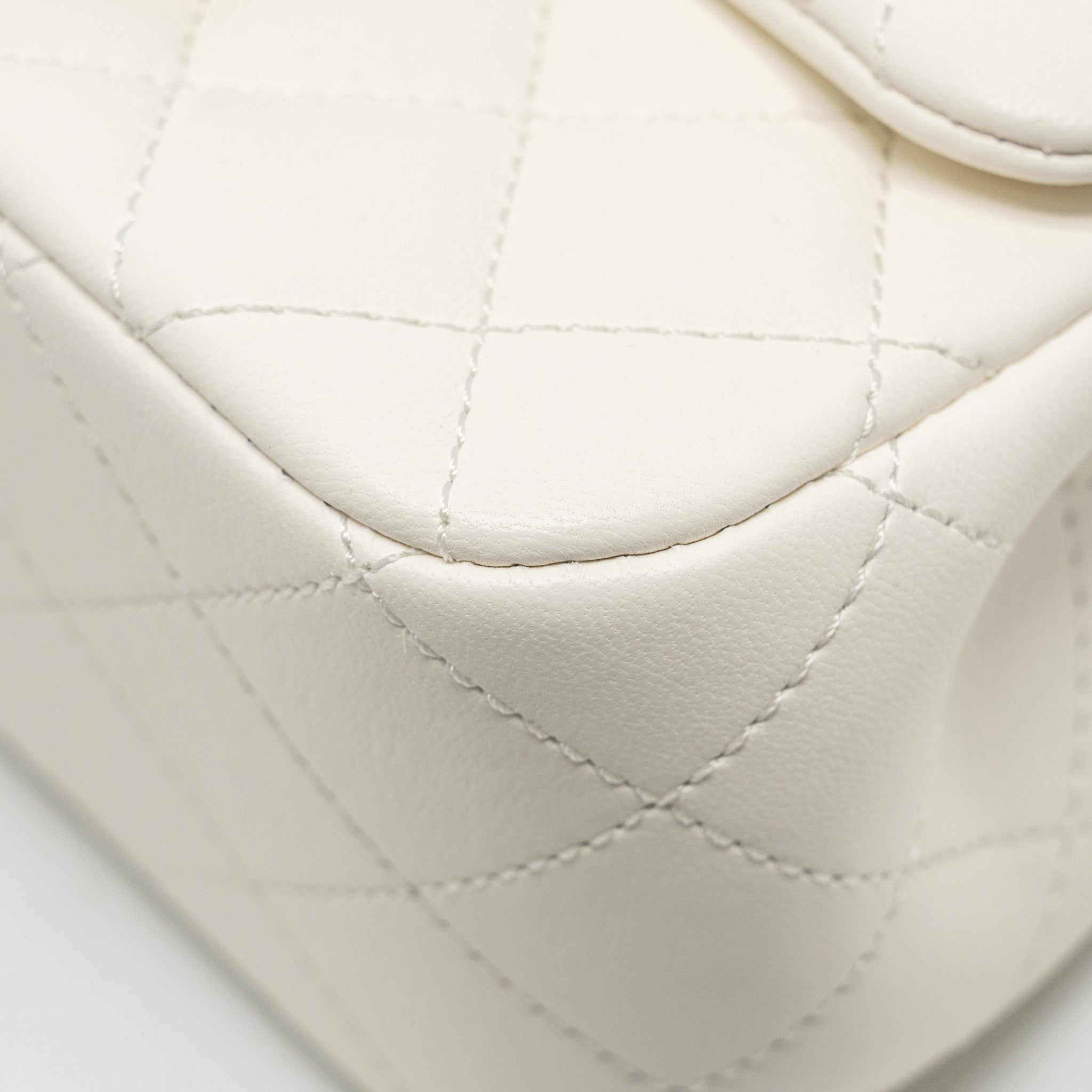 CHANEL PEARL CRUSH MINI SQUARE LAMBSKIN WHITE GHW (MICROCHIP)