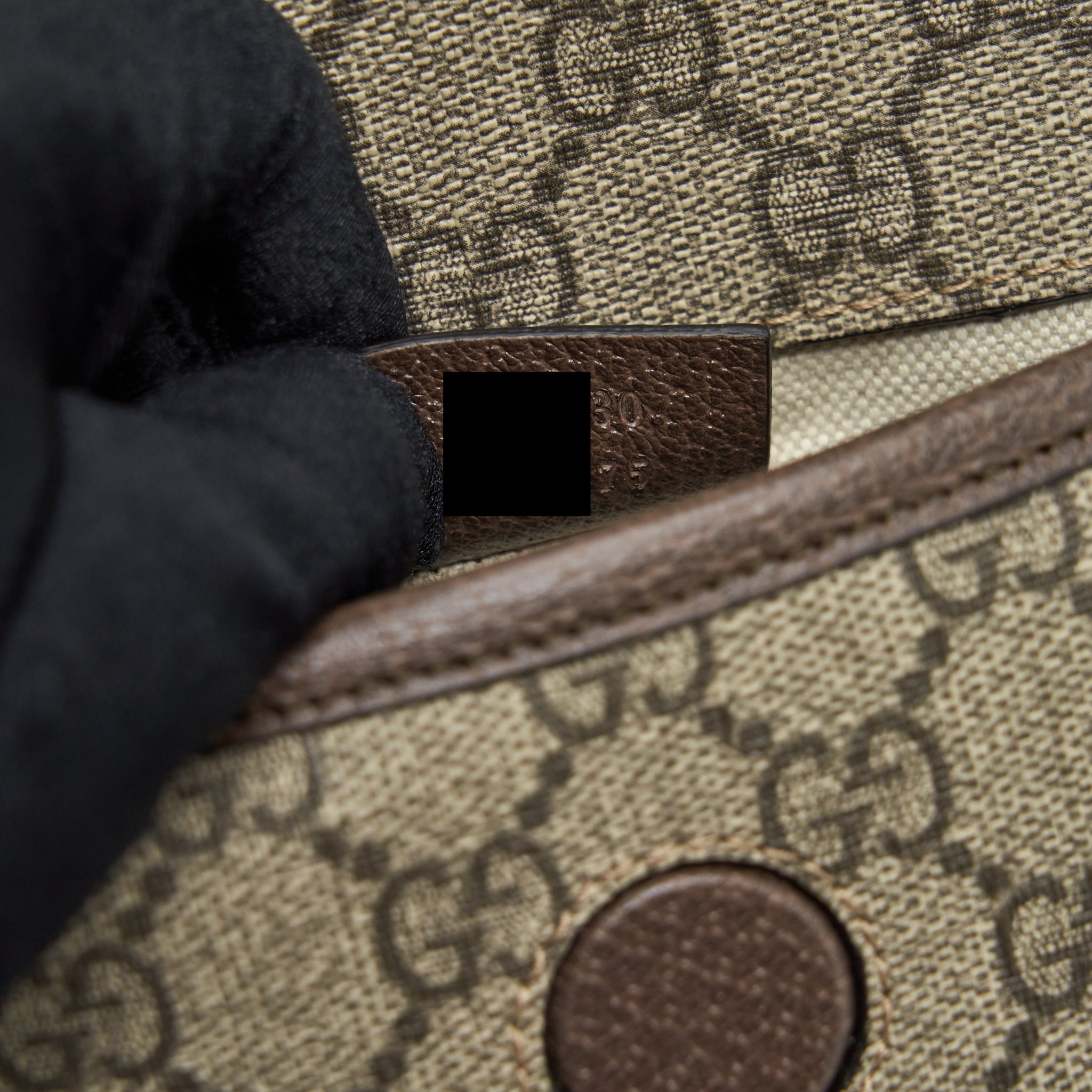 GUCCI GG SUPREME BELT BAG CANVAS