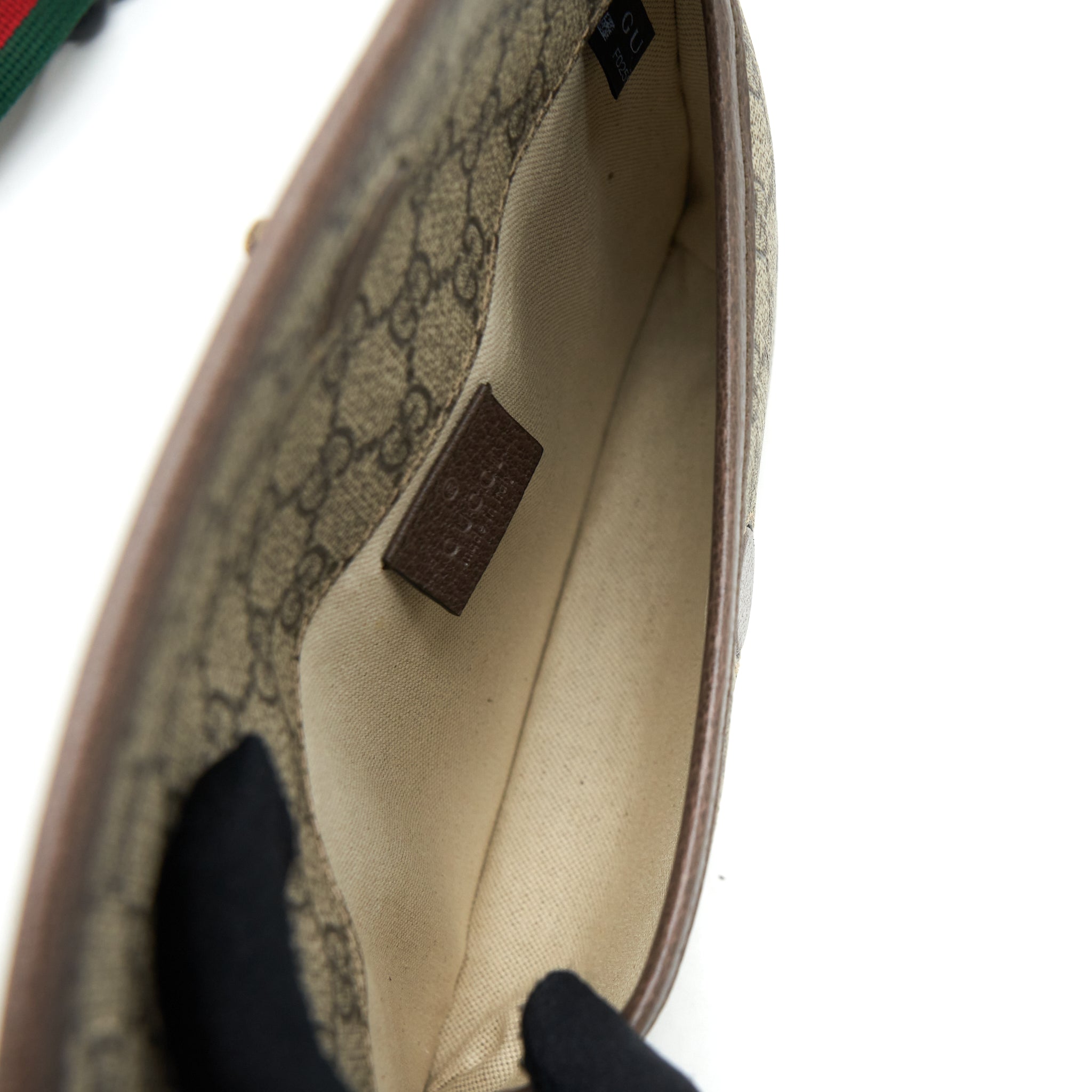 GUCCI GG SUPREME BELT BAG CANVAS