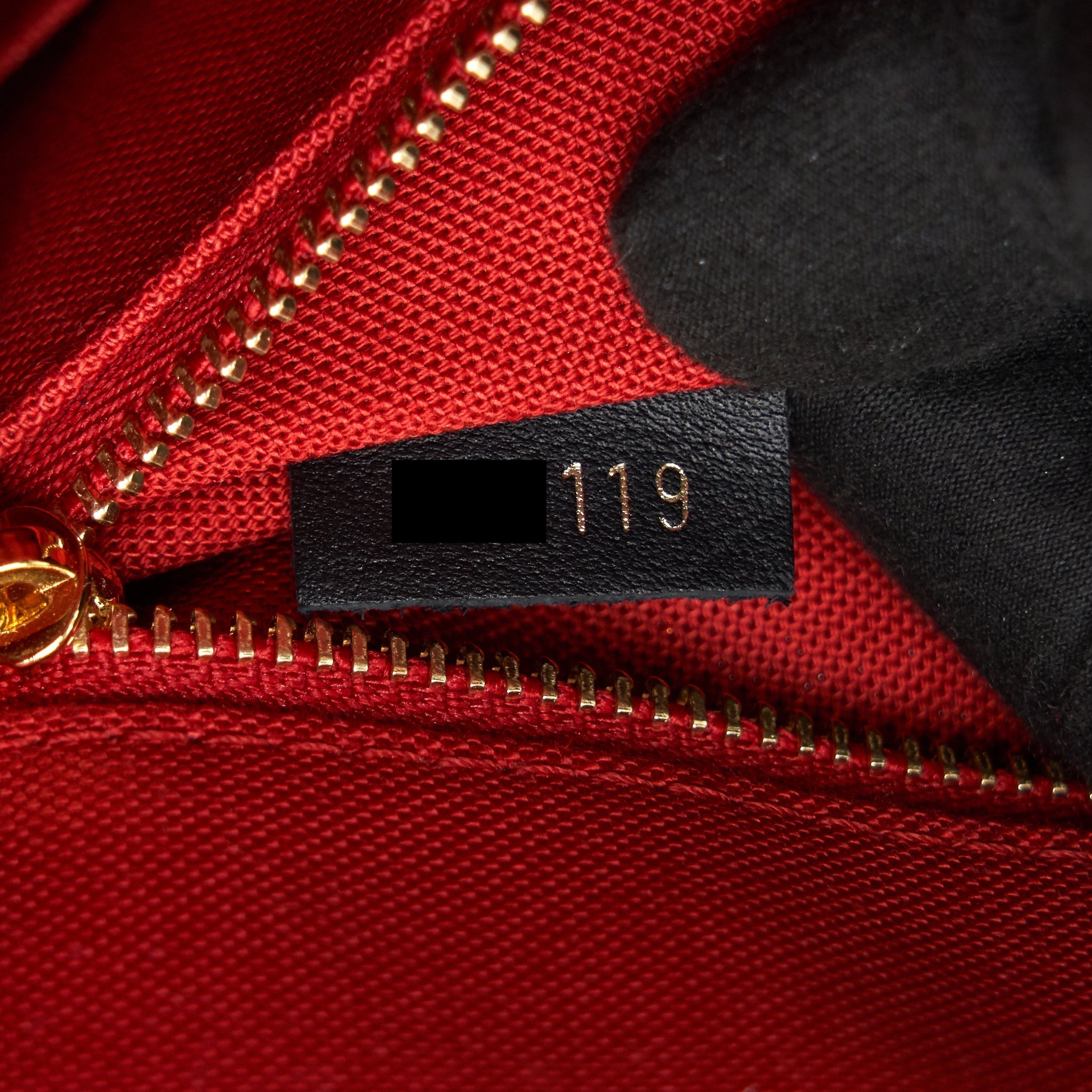 LOUIS VUITTON ONTHEGO GM MONOGRAM CANVAS