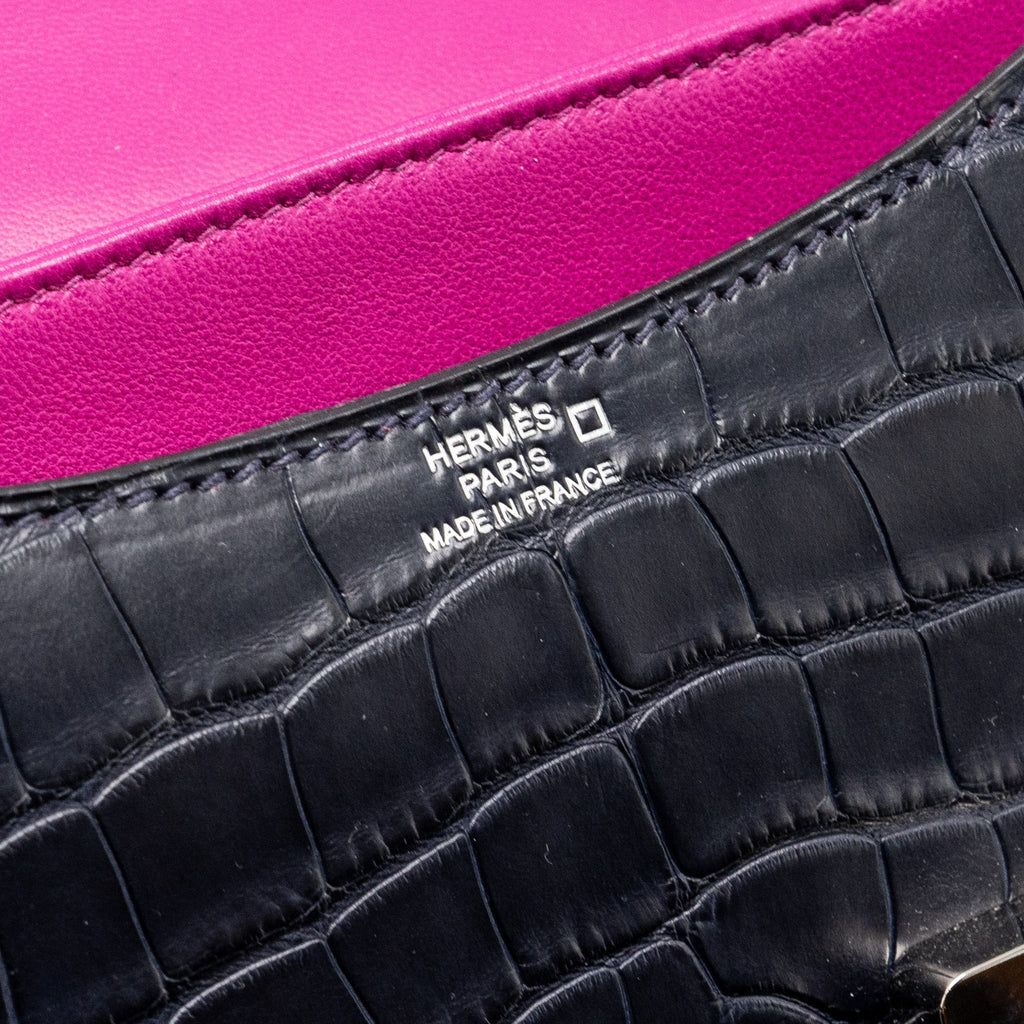 HERMES MINI CONSTANCE ALLIGATOR MISSISSIPPIENSIS MATTE MARINE / ROSE SHEHERAZADE SHW