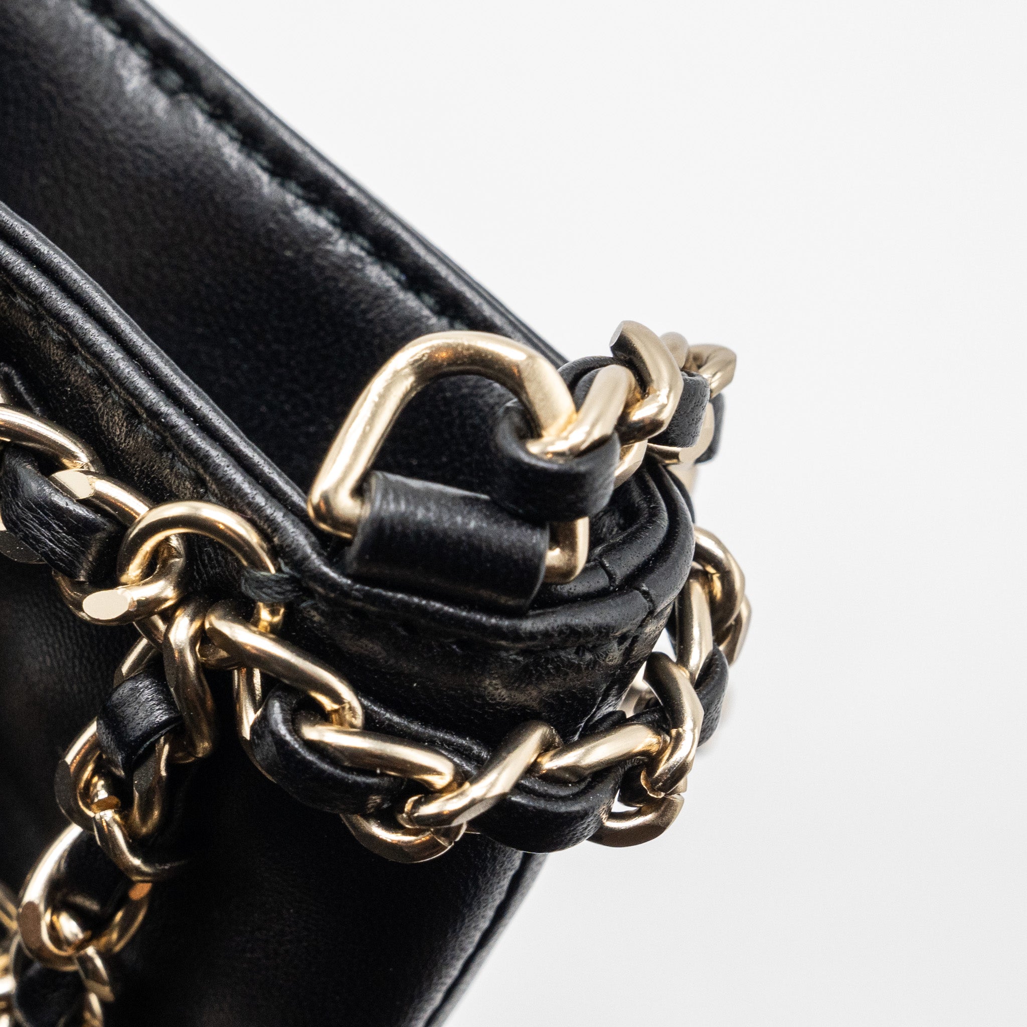 CHANEL GOLD CLUTCH O CHAIN PHONE HOLDER LAMBSKIN BLACK LGHW
