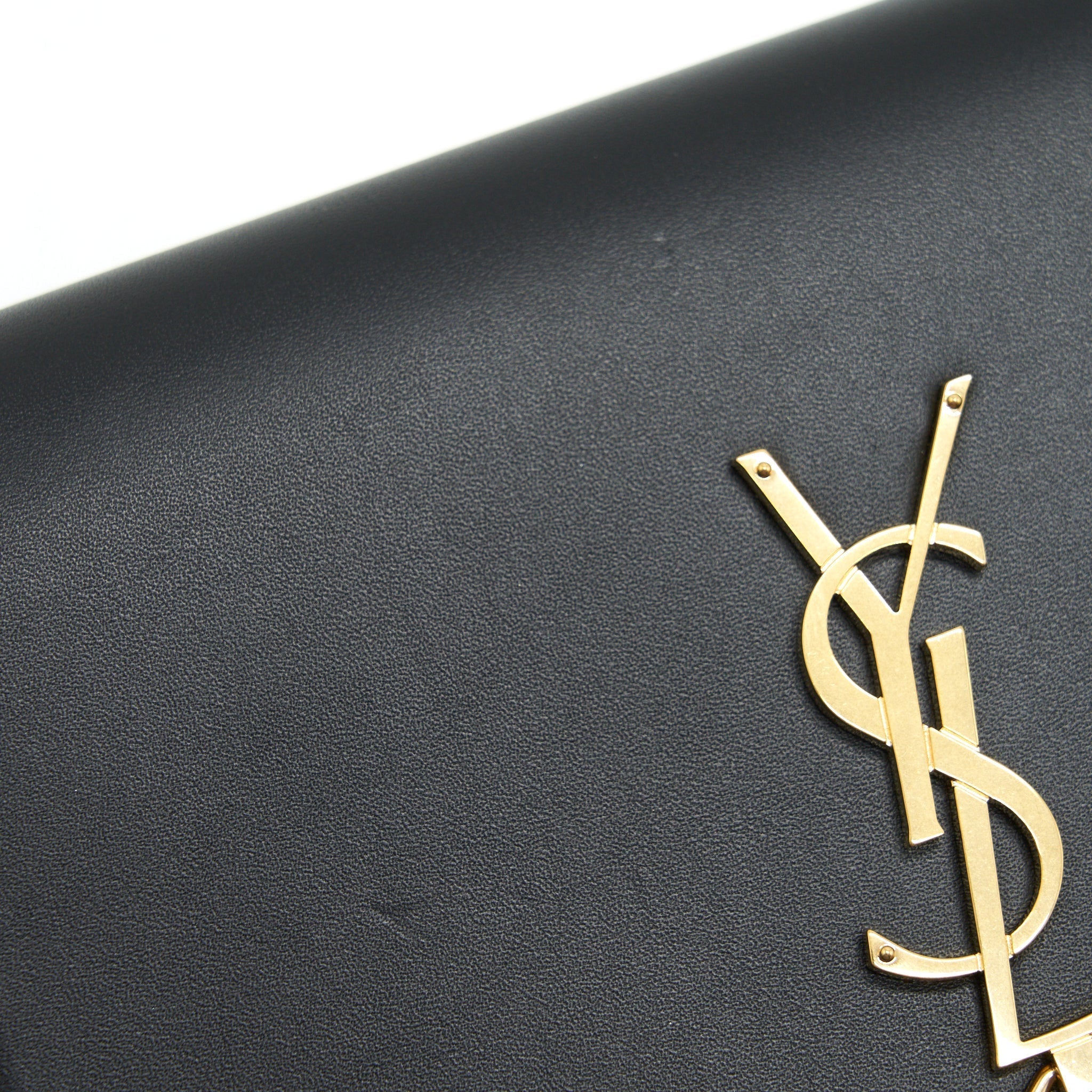 SAINT LAURENT  KATE WALLET ON CHAIN WITH TASSEL BLACK GHW