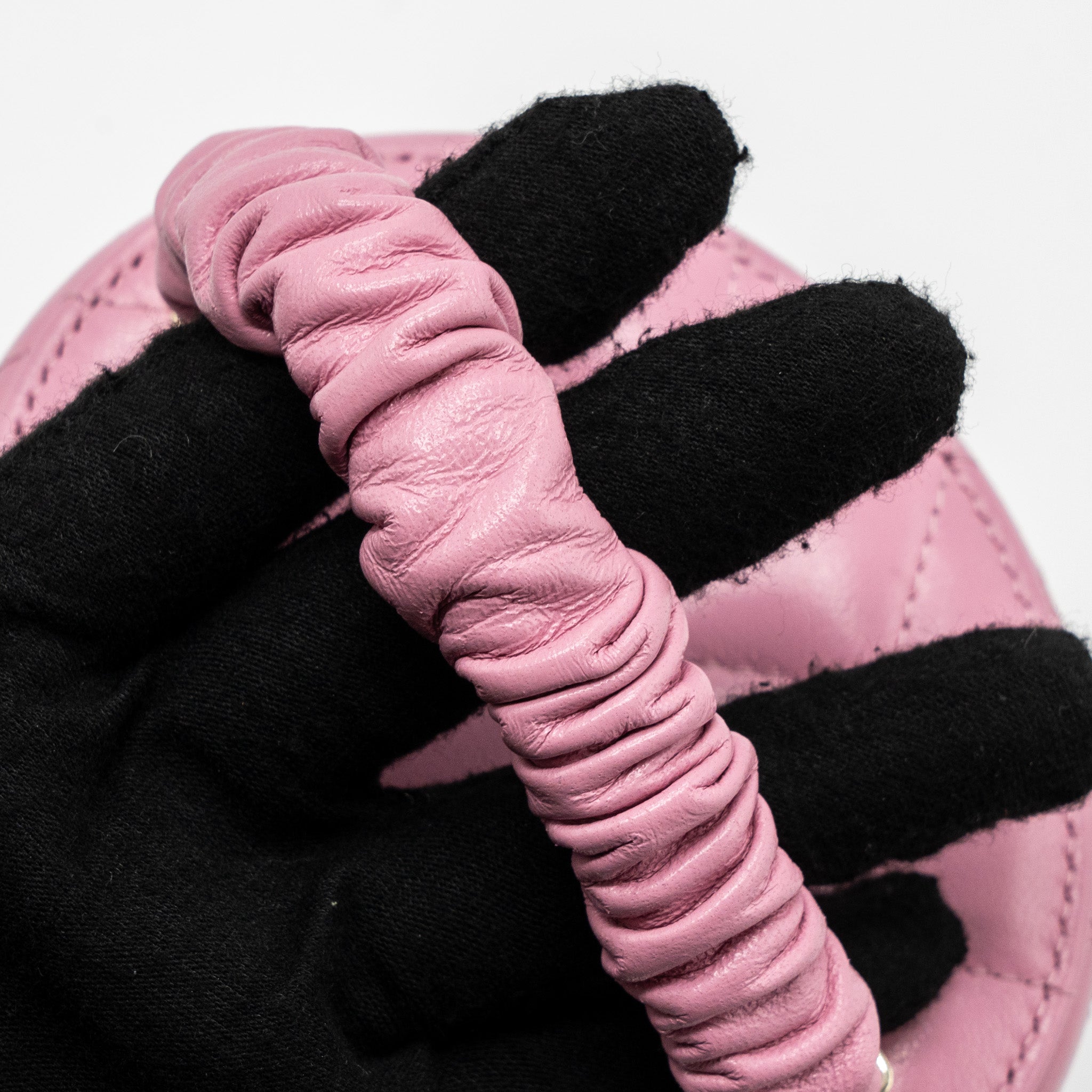 CHANEL TOP HANDLE VANITY CASE LAMBSKIN PINK LGHW
