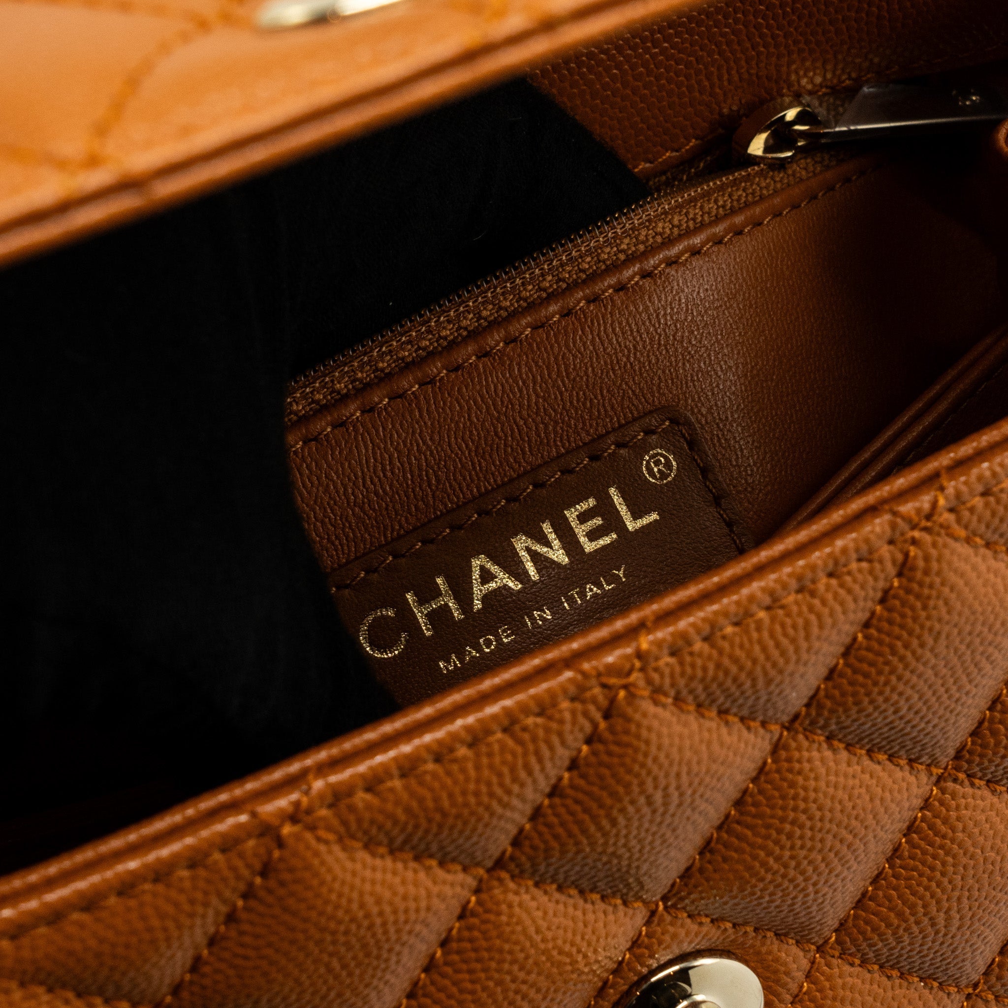 CHANEL SMALL COCO HANDLE CAVIAR CARAMEL GHW (MICROCHIP)