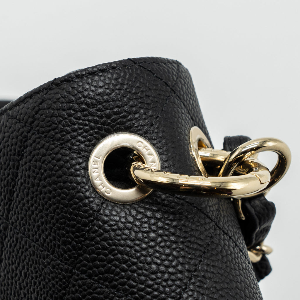CHANEL FLAP BAG WITH CHAINS HANDLE QUILTED CALFSKIN BLACK GHW
