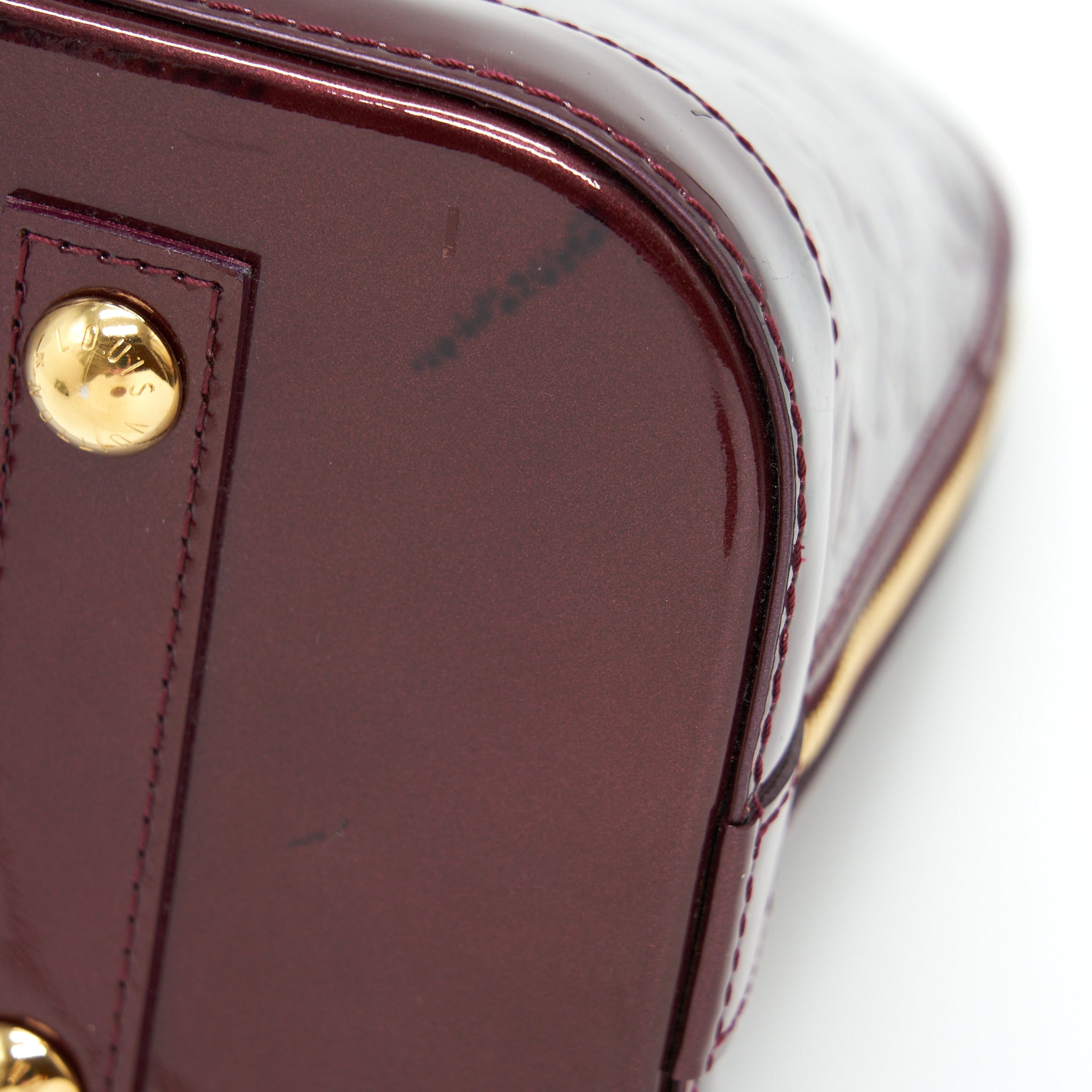 LOUIS VUITTON ALMA PM PATENT AMARANTE GHW