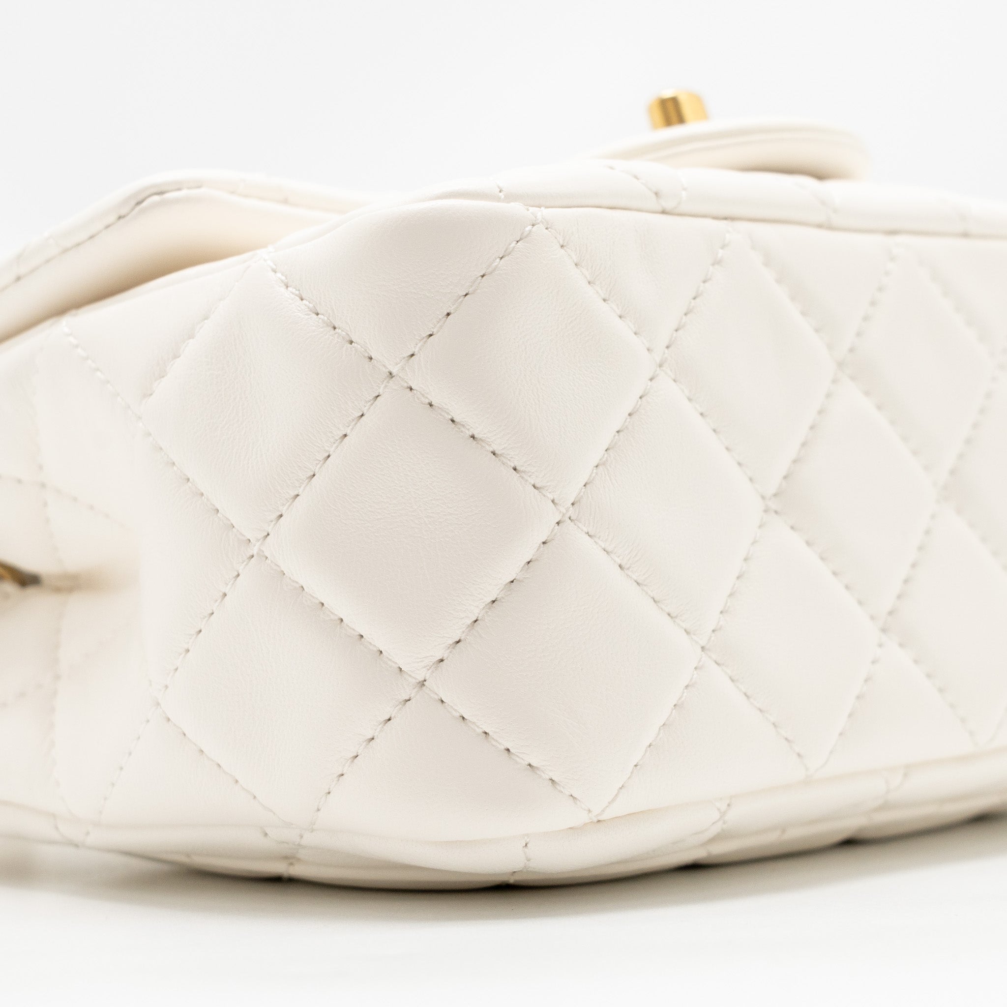 CHANEL PEARL CRUSH MINI SQUARE LAMBSKIN WHITE GHW (MICROCHIP)