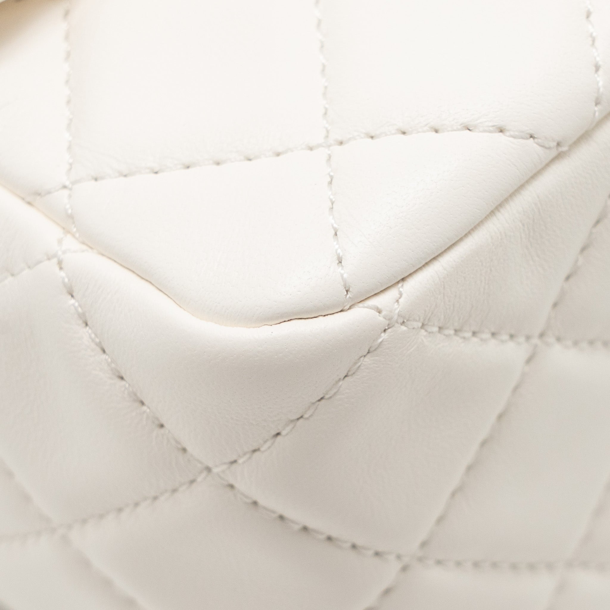 CHANEL PEARL CRUSH MINI SQUARE LAMBSKIN WHITE GHW (MICROCHIP)