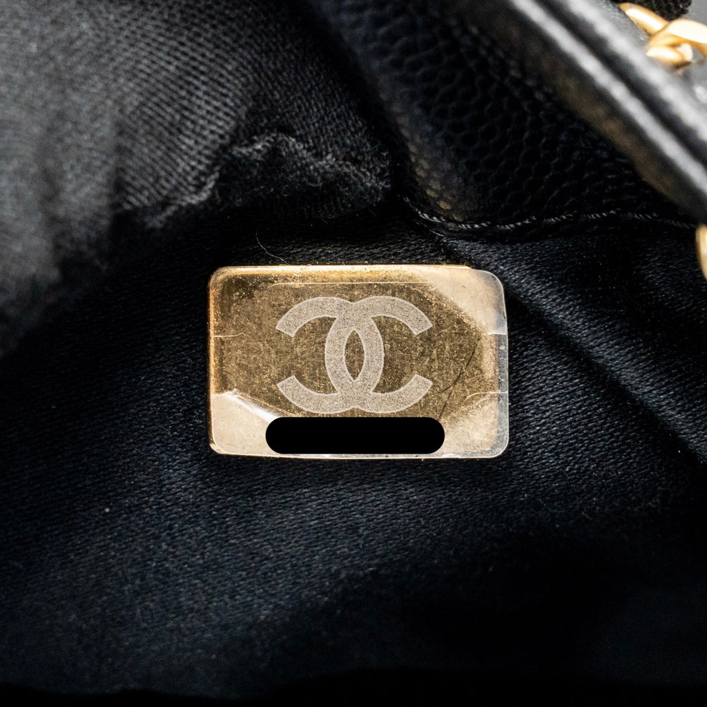 Chanel Medium 25 Bag Caviar Black GHW (Microchip)