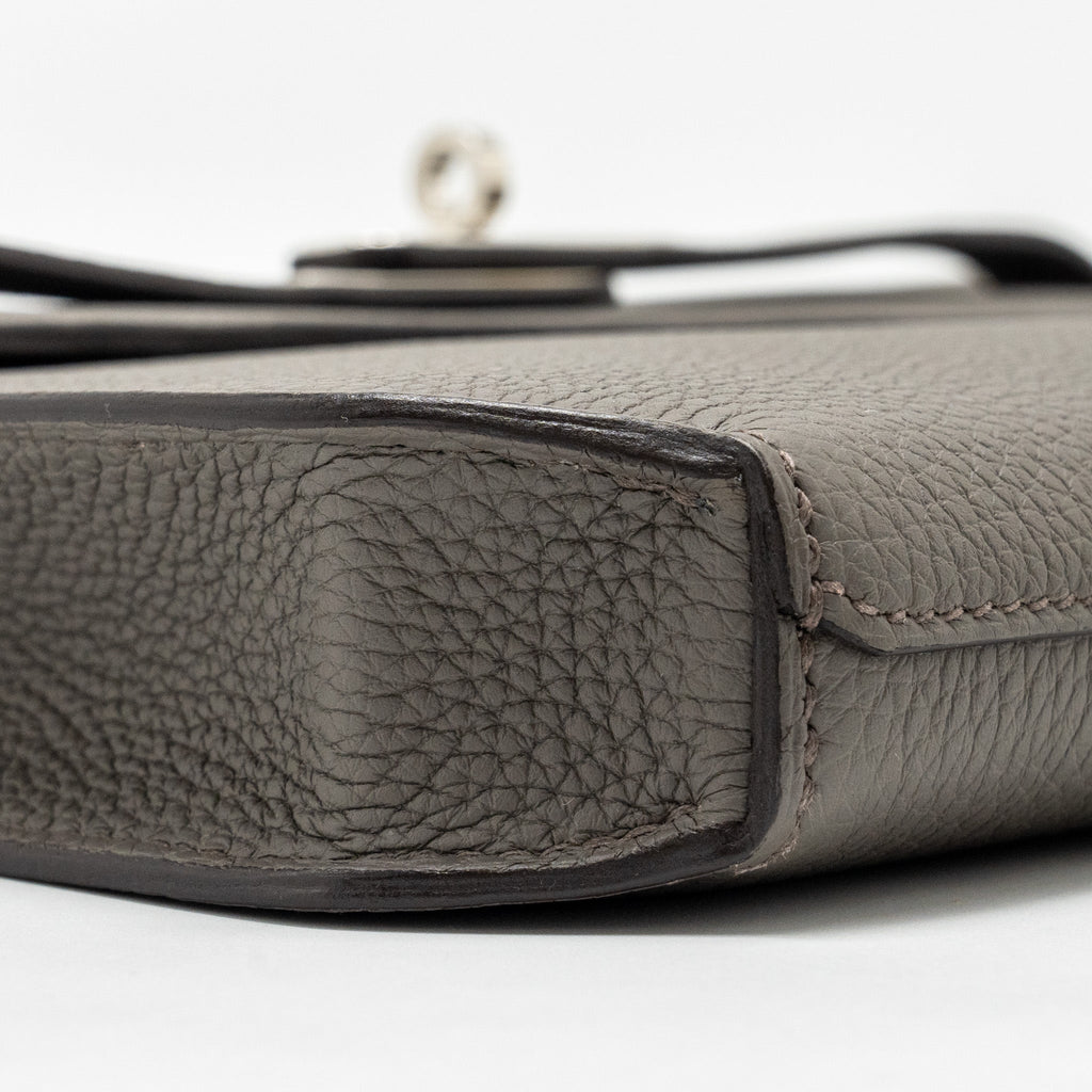 HERMES POCHETTE KELLY DEPECHES 25 TOGO GRIS ETAIN SHW