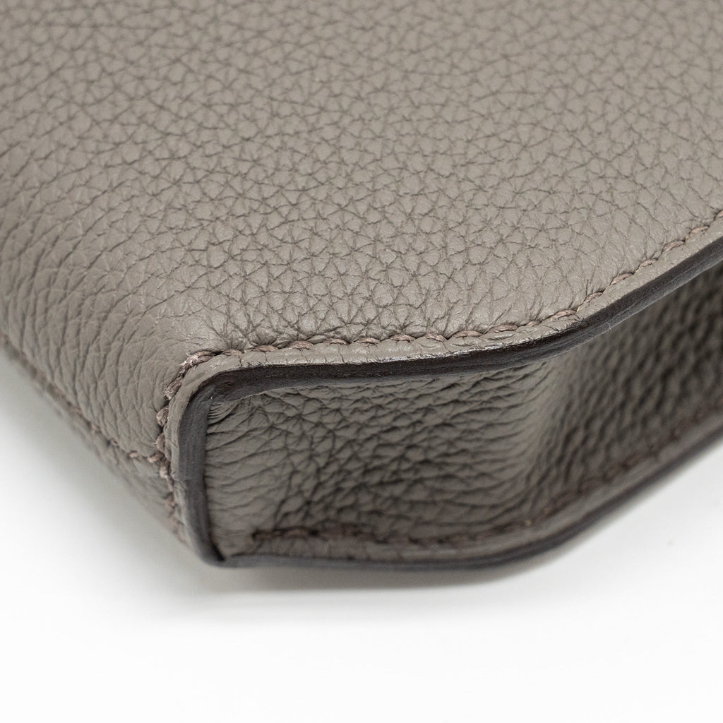 HERMES POCHETTE KELLY DEPECHES 25 TOGO GRIS ETAIN SHW
