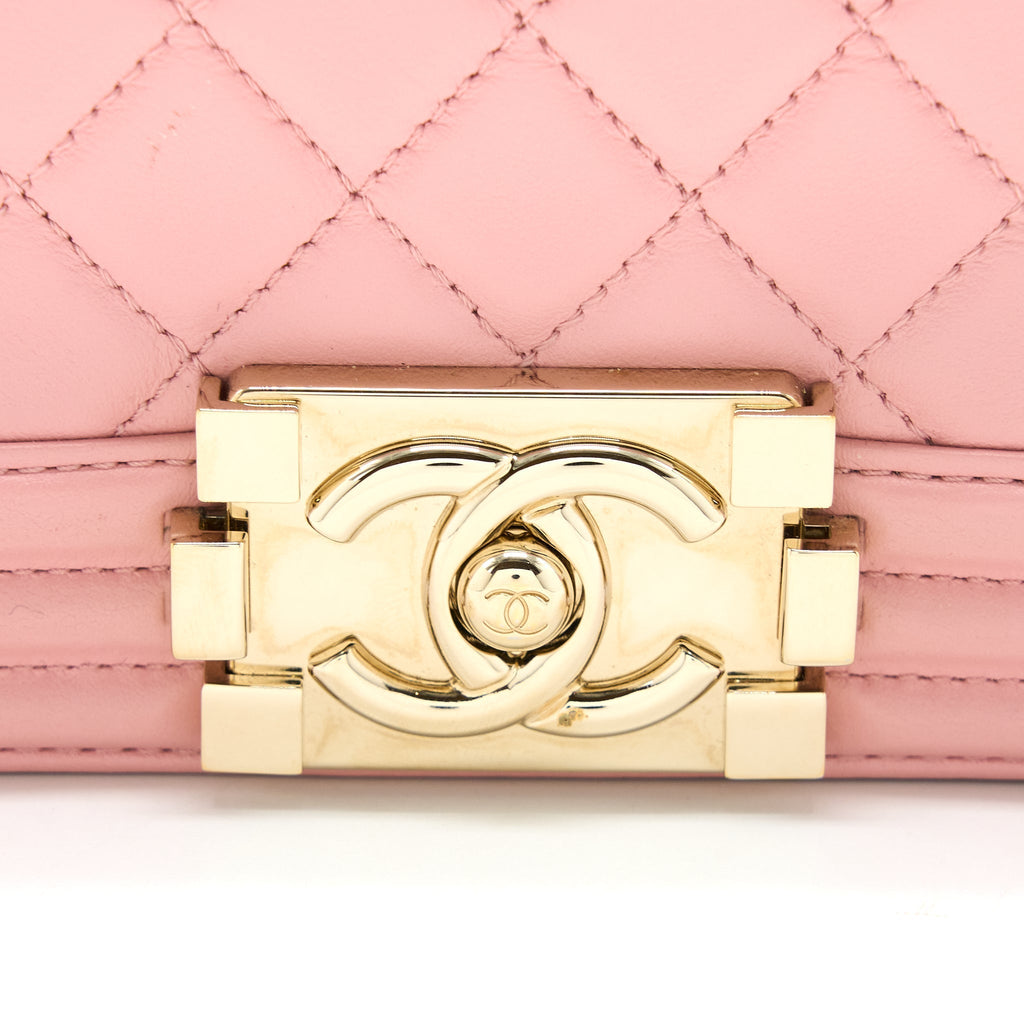 CHANEL MEDIUM BOY BAG CALFSKIN PINK LGHW