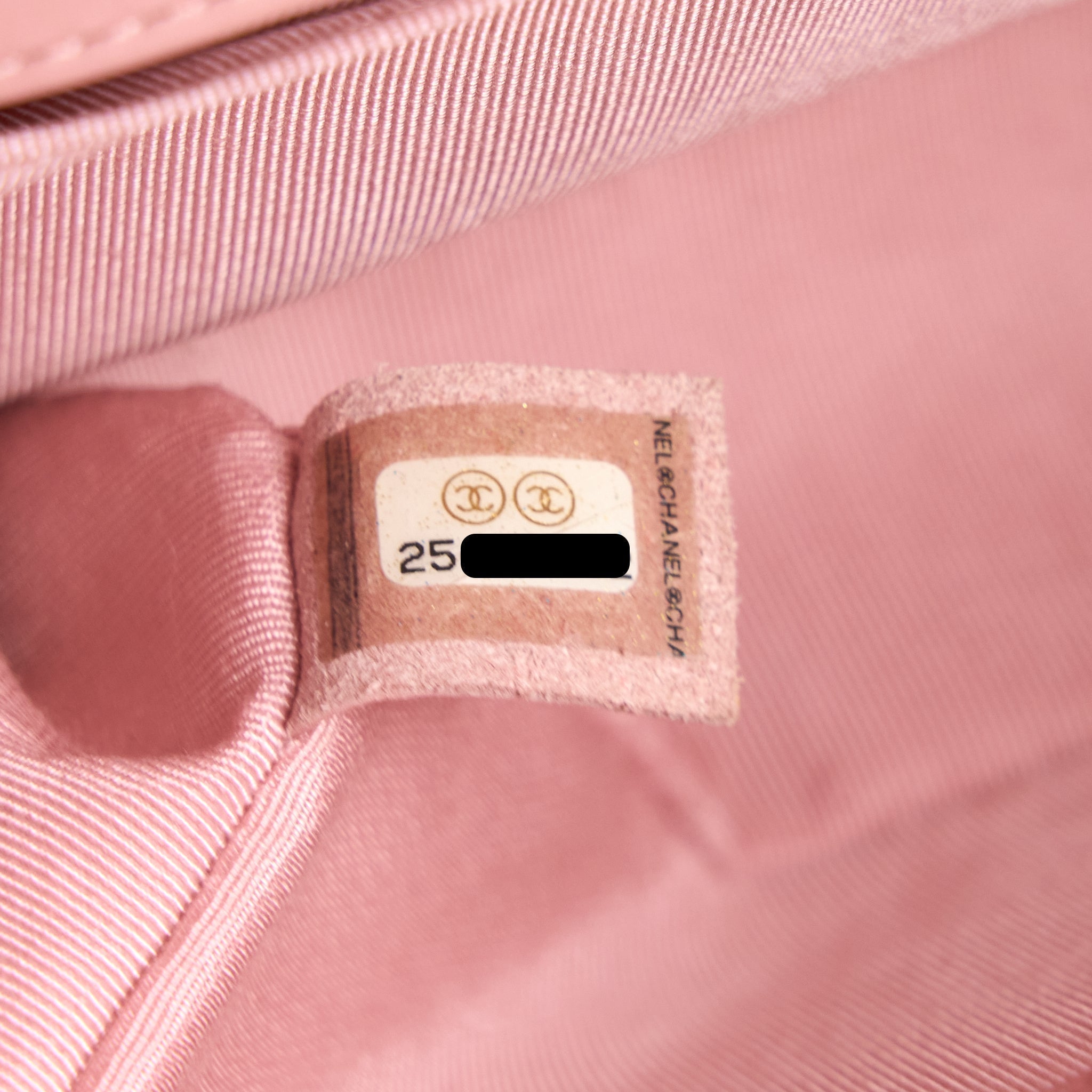 CHANEL MEDIUM BOY BAG CALFSKIN PINK LGHW