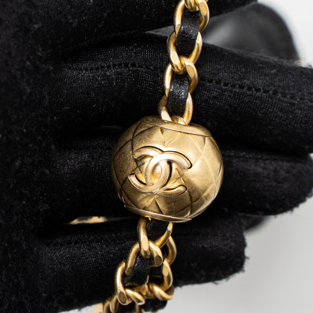 CHANEL PEARL CRUSH MINI VANITY CASE LAMBSKIN BLACK GHW